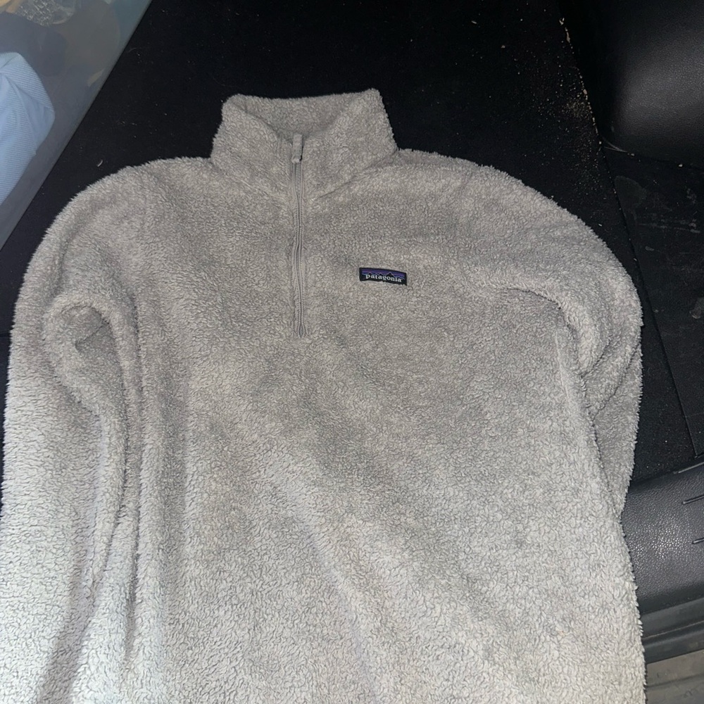 Patagonia Light Gray Fleece Jacket